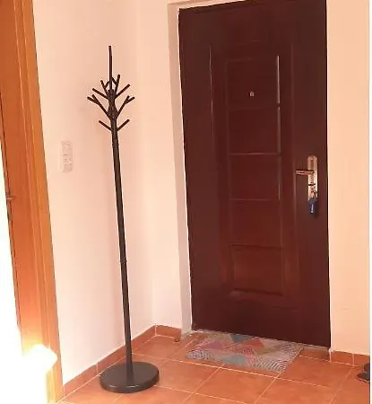 Skroviste 아파트